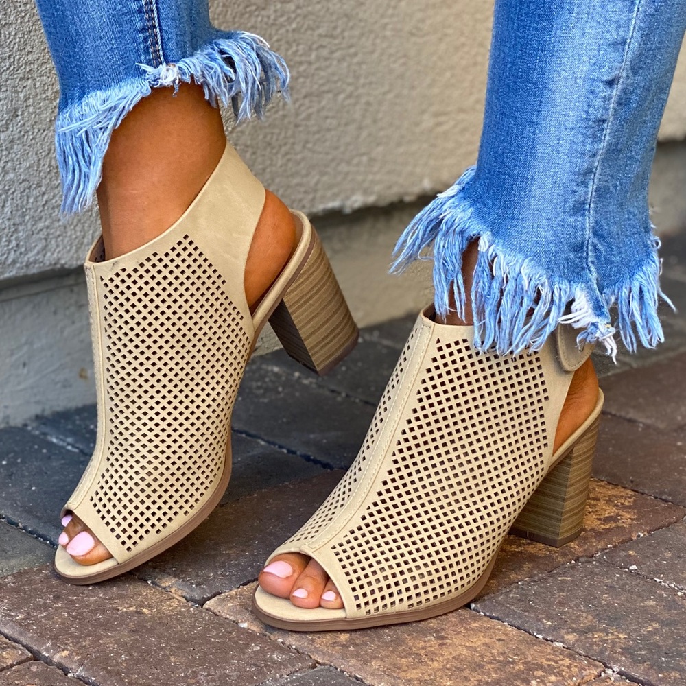 Chic Perforated Peep Toe Velcro Ankle Strap Bootie - Picture 7 of 12